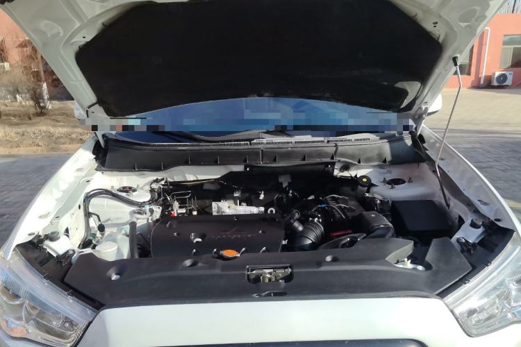 Used Mitsubishi ASX 2013 2.0L CVT Two-Wheel Drive Elite Edition Engine Bay