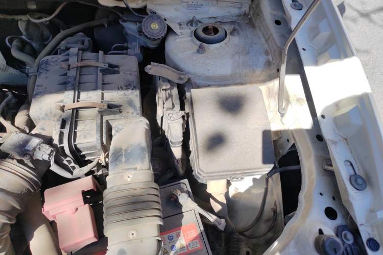 Used Mitsubishi ASX 2013 2.0L CVT 4x4 Flagship Edition Engine Bay Left