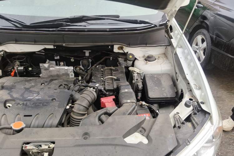 Used Mitsubishi ASX 2013 2.0L CVT Two-Wheel Drive Elite Edition Engine Bay Left