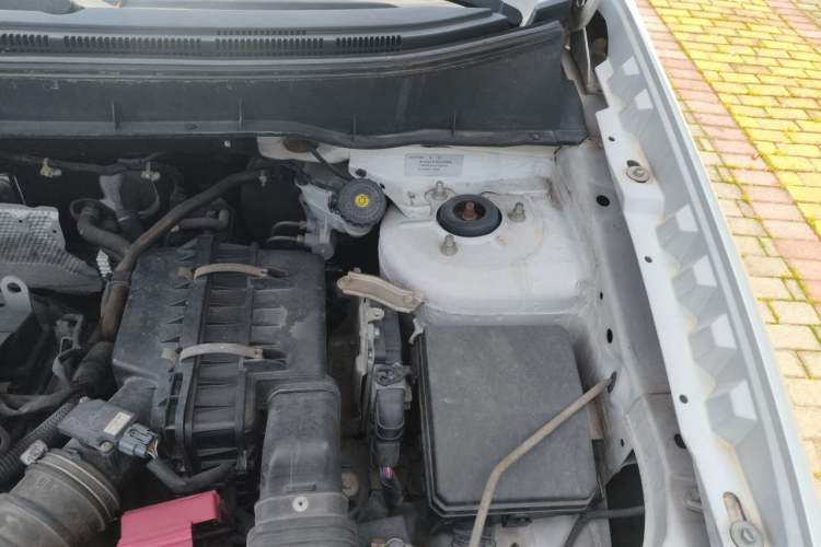 Used Mitsubishi ASX 2013 2.0L CVT Two-Wheel Drive Elite Edition Engine Bay Left