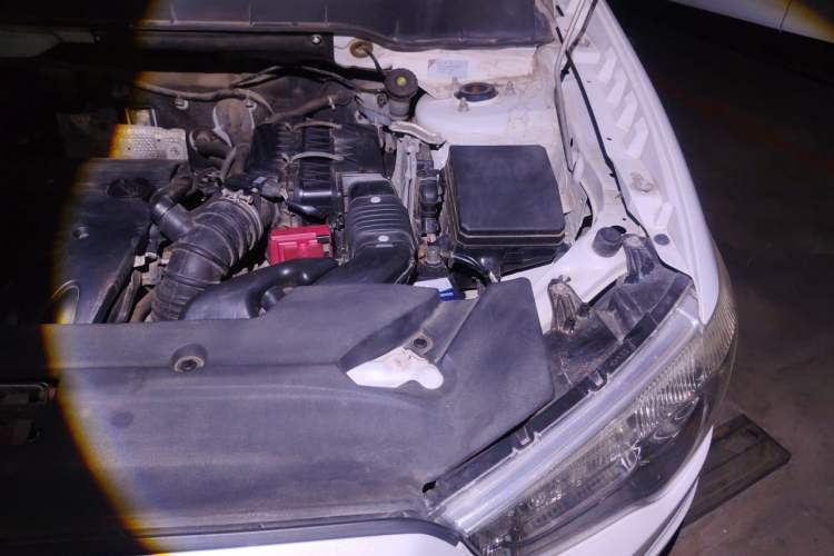Used Mitsubishi ASX 2013 2.0L CVT Two-Wheel Drive Elite Edition Engine Bay Left