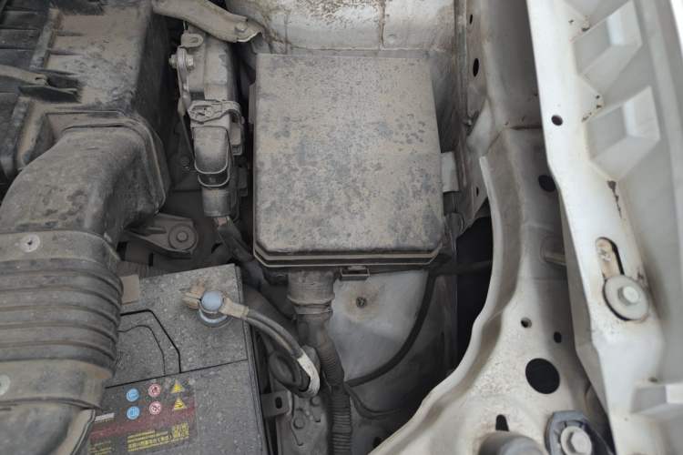 Used Mitsubishi ASX 2013 2.0L CVT Two-Wheel Drive Elite Edition Engine Bay Left
