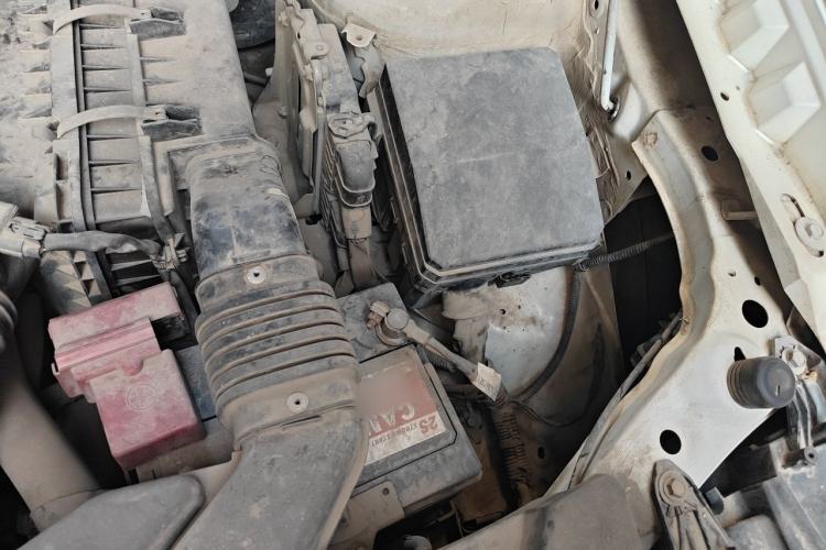Used Mitsubishi ASX 2013 2.0L CVT Two-Wheel Drive Elite Edition Engine Bay Left