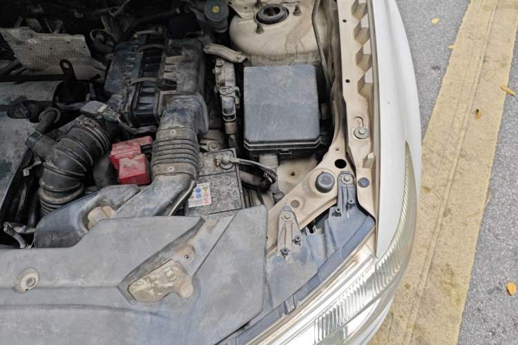 Used Mitsubishi ASX 2013 2.0L CVT Four-Wheel Drive Premium Edition Engine Bay Left