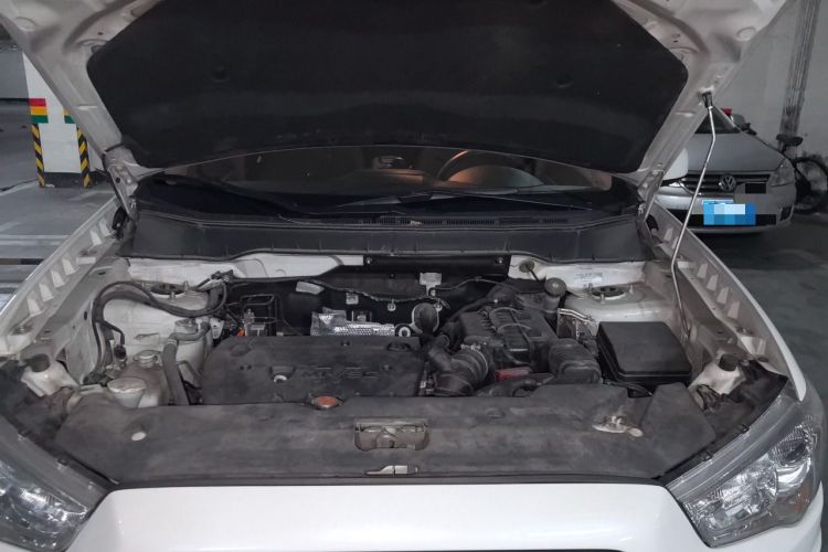Used Mitsubishi ASX 2013 2.0L CVT Two-Wheel Drive Elite Edition Engine Bay