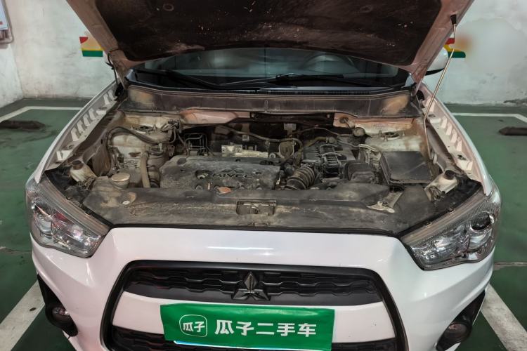 Used Mitsubishi ASX 2013 2.0L CVT Two-Wheel Drive Elite Edition Engine Bay