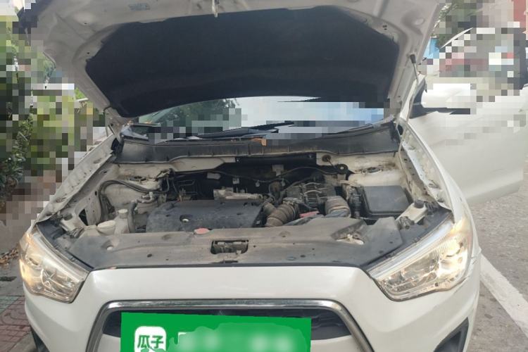 Used Mitsubishi ASX 2013 2.0L CVT Two-Wheel Drive Elite Edition Engine Bay