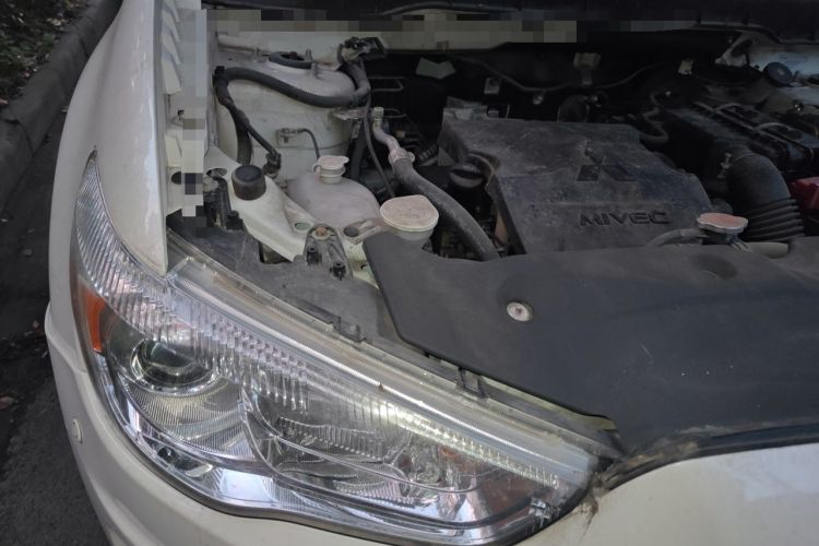 Used Mitsubishi ASX 2013 1.6L Manual Two-Wheel Drive Standard Edition Engine Bay Right