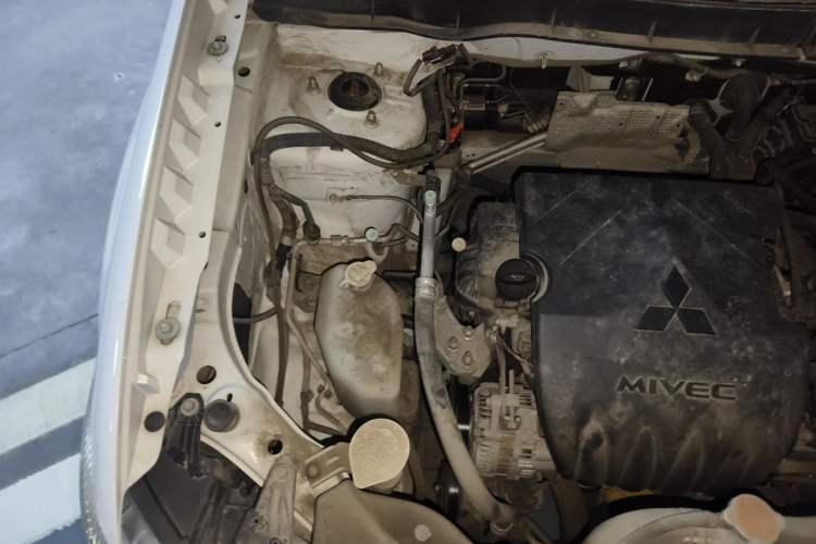 Used Mitsubishi ASX 2013 1.6L Manual Two-Wheel Drive Standard Edition Engine Bay Right