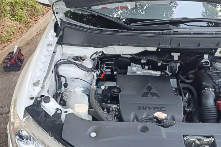 Used Mitsubishi ASX 2013 1.6L Manual Two-Wheel Drive Standard Edition Engine Bay Right