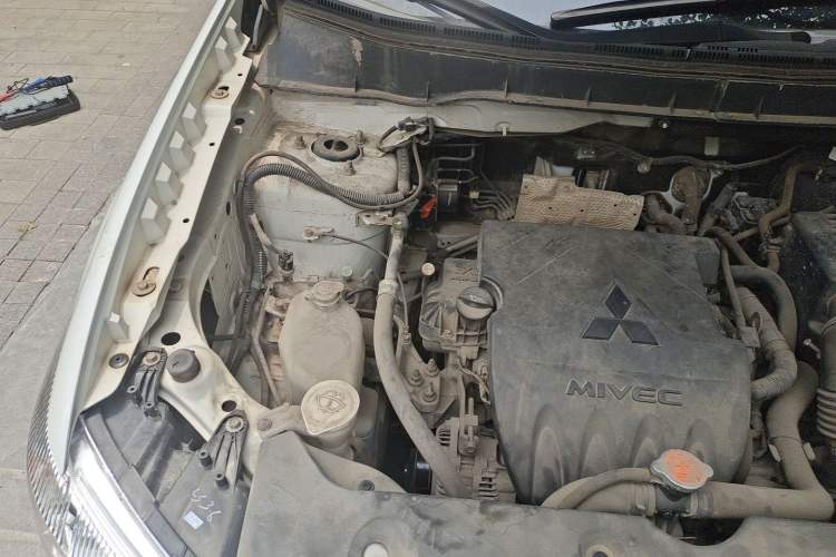 Used Mitsubishi ASX 2013 1.6L Manual Two-Wheel Drive Standard Edition Engine Bay Right