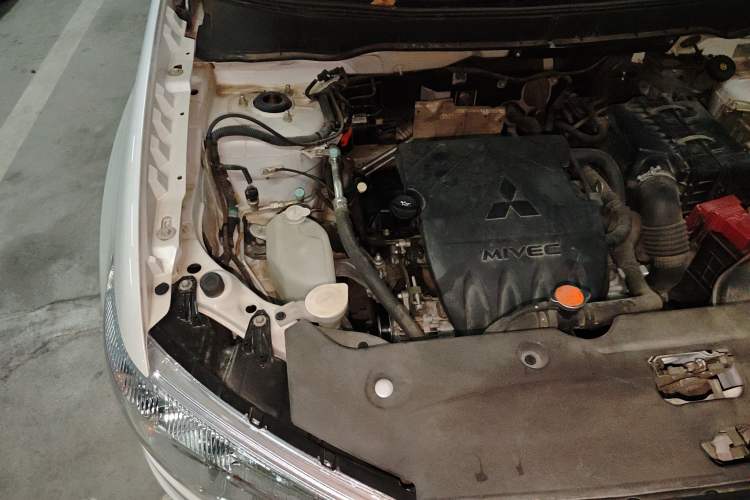 Used Mitsubishi ASX 2013 1.6L Manual Two-Wheel Drive Standard Edition Engine Bay Right