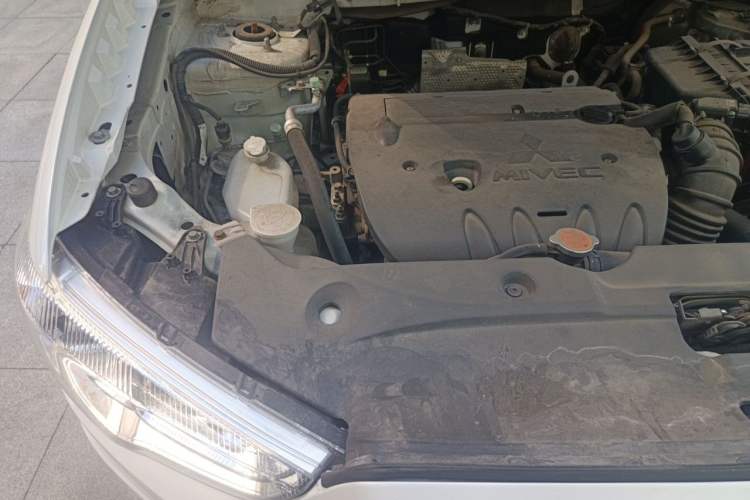 Used Mitsubishi ASX 2013 2.0L Manual Two-Wheel Drive Comfort Edition Engine Bay Right
