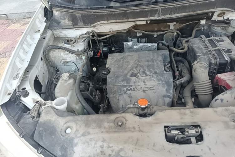 Used Mitsubishi ASX 2013 1.6L Manual Two-Wheel Drive Standard Edition Engine Bay Right