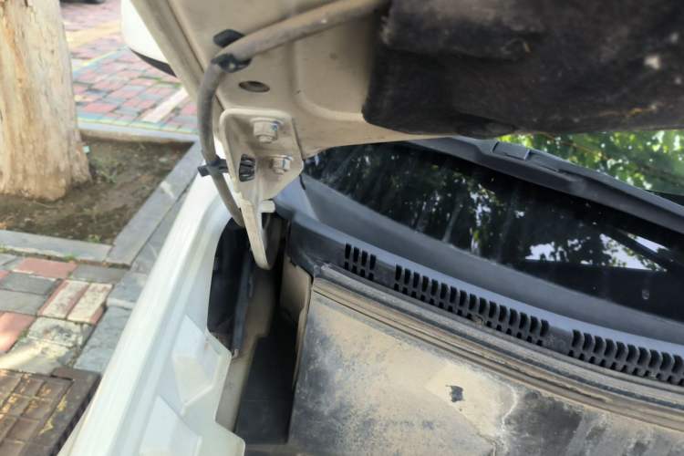 Used Mitsubishi ASX 2013 2.0L Manual Two-Wheel Drive Comfort Edition Engine Bay Right