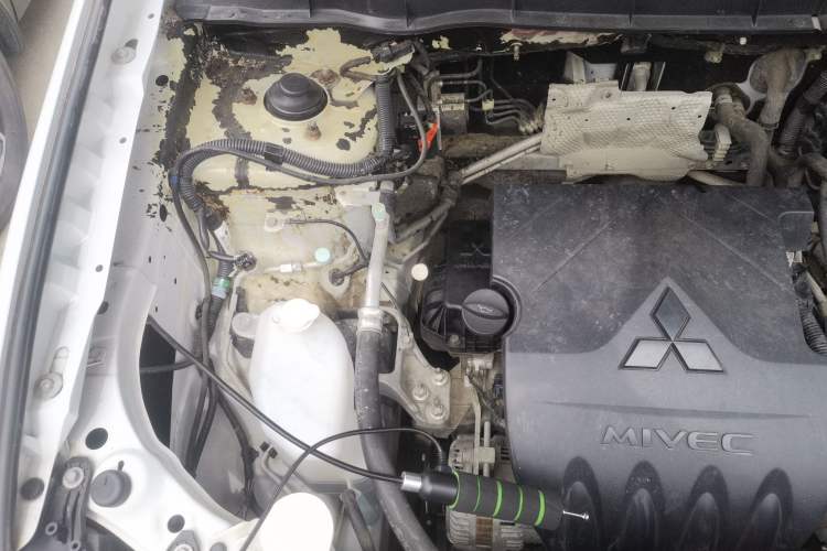 Used Mitsubishi ASX 2013 1.6L Manual Two-Wheel Drive Standard Edition Engine Bay Right