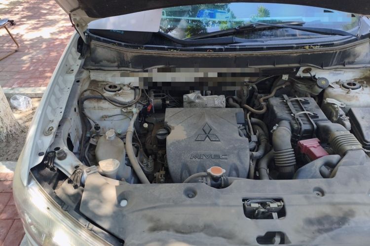 Used Mitsubishi ASX 2013 1.6L Manual Two-Wheel Drive Standard Edition Engine Bay Right