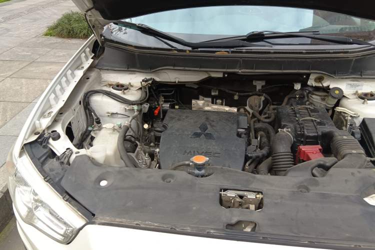 Used Mitsubishi ASX 2013 1.6L Manual Two-Wheel Drive Standard Edition Engine Bay Right