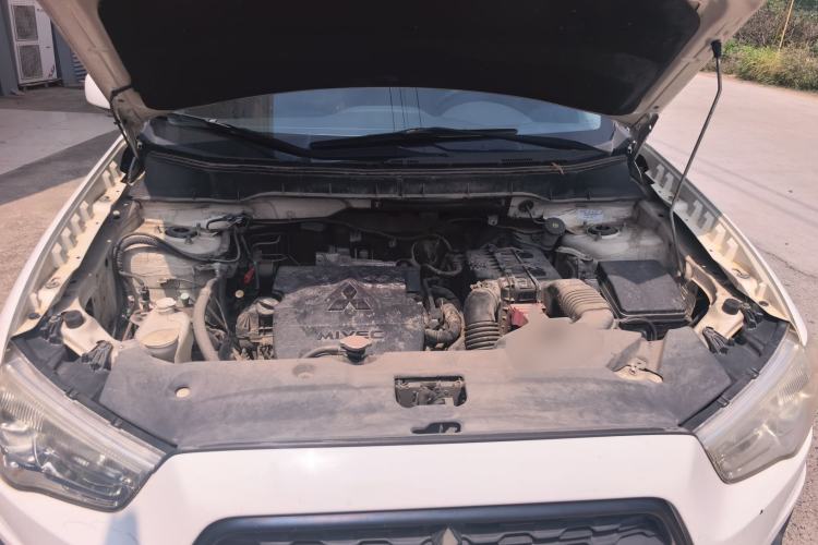 Used Mitsubishi ASX 2013 1.6L Manual Two-Wheel Drive Standard Edition Engine Bay