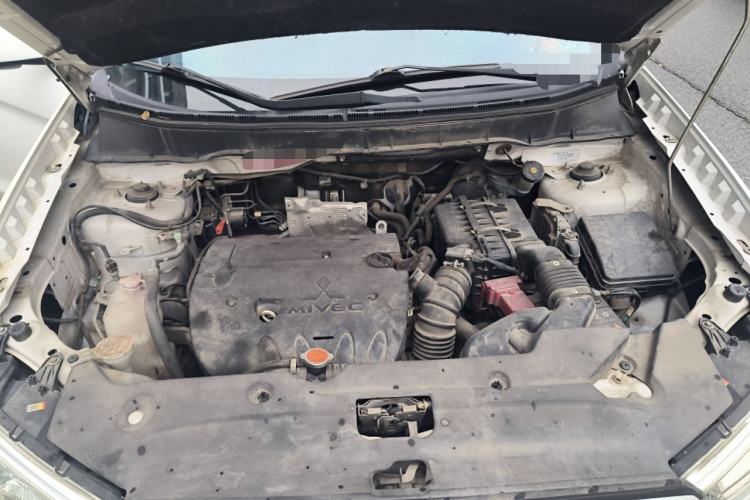 Used Mitsubishi ASX 2013 2.0L CVT Two-Wheel Drive Elite Edition Engine Bay