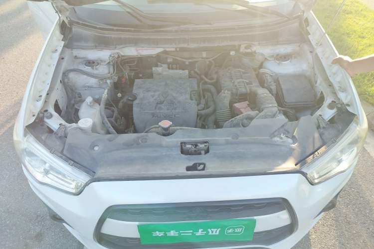 Used Mitsubishi ASX 2013 1.6L Manual Two-Wheel Drive Standard Edition Engine Bay