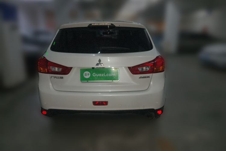 Used Mitsubishi ASX 2013 2.0L CVT Two-Wheel Drive Elite Edition Exterior 4