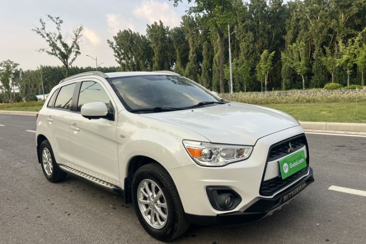 Used Mitsubishi ASX 2013 2.0L Manual Two-Wheel Drive Comfort Edition Exterior 4