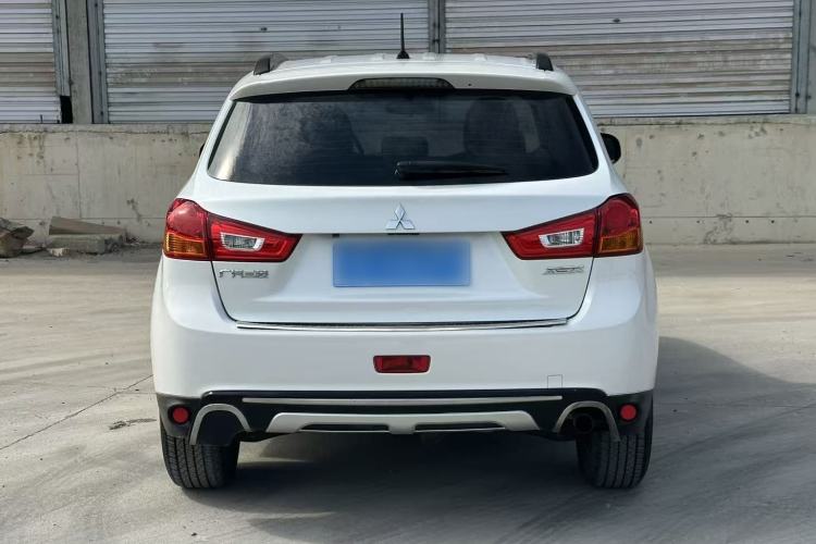 Used Mitsubishi ASX 2013 2.0L CVT Two-Wheel Drive Elite Edition Exterior 4