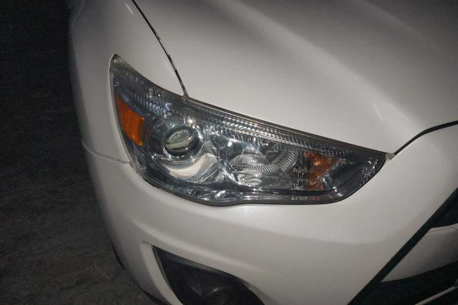 Used Mitsubishi ASX 2013 2.0L CVT Two-Wheel Drive Elite Edition Exterior 6
