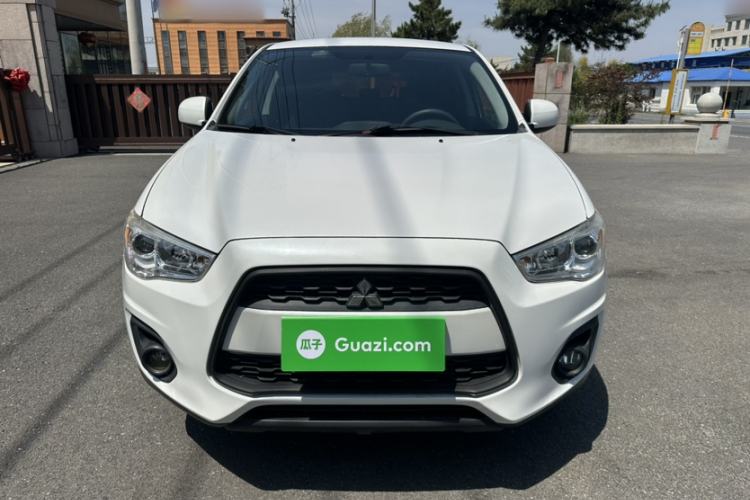 Used Mitsubishi ASX 2013 2.0L CVT Two-Wheel Drive Elite Edition Exterior 6