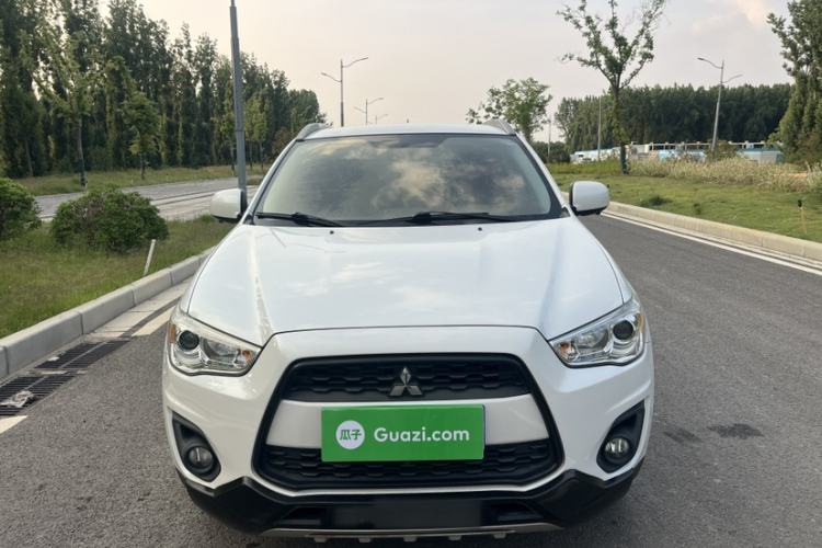 Used Mitsubishi ASX 2013 2.0L Manual Two-Wheel Drive Comfort Edition Exterior 9