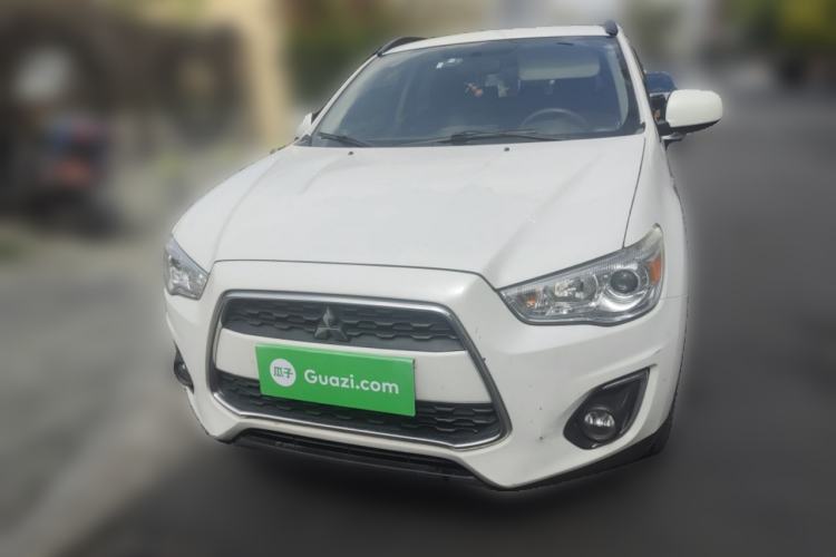 Used Mitsubishi ASX 2013 2.0L CVT Two-Wheel Drive Elite Edition Front
