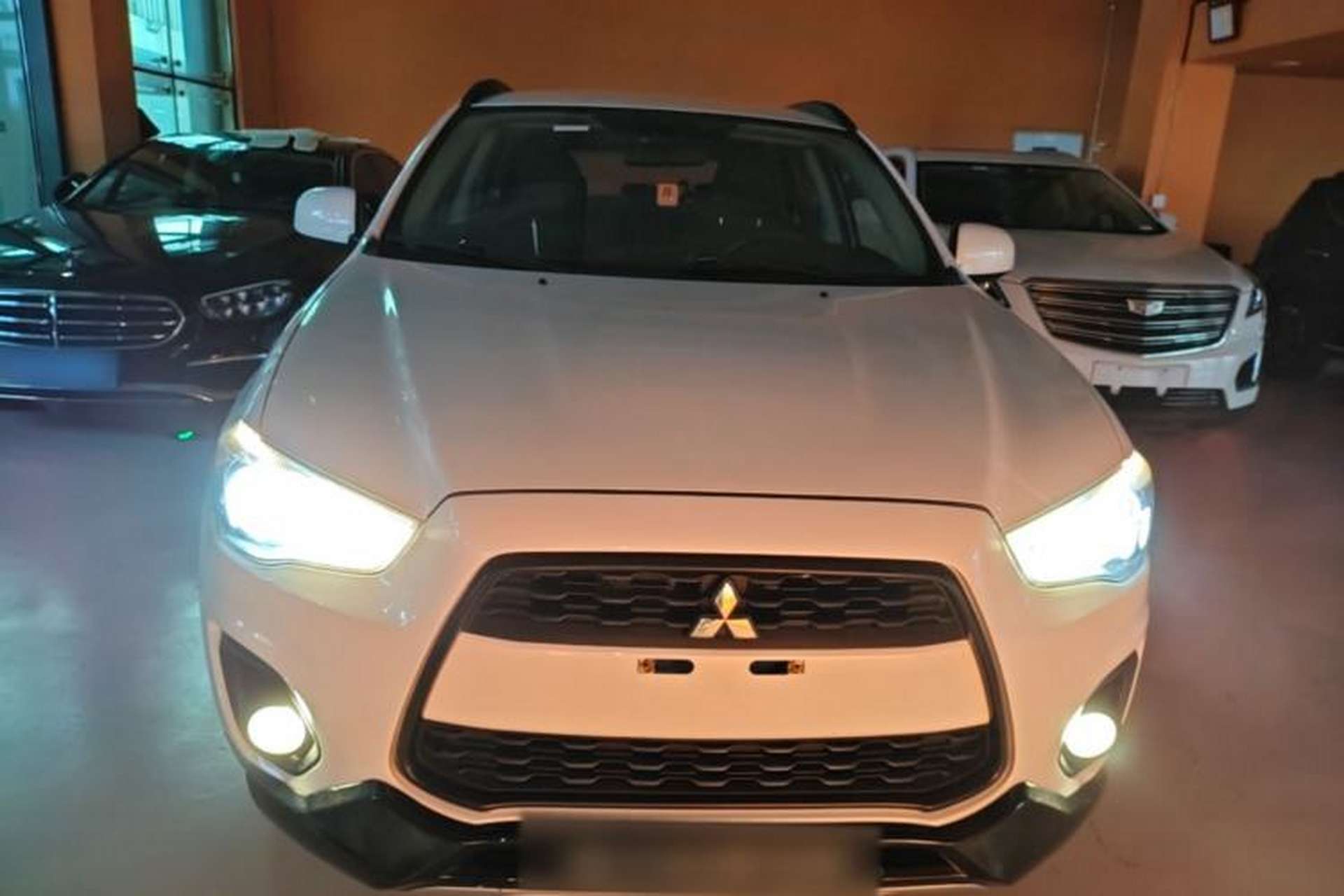 Used Mitsubishi ASX 2013 2.0L CVT Two-Wheel Drive Elite Edition Front