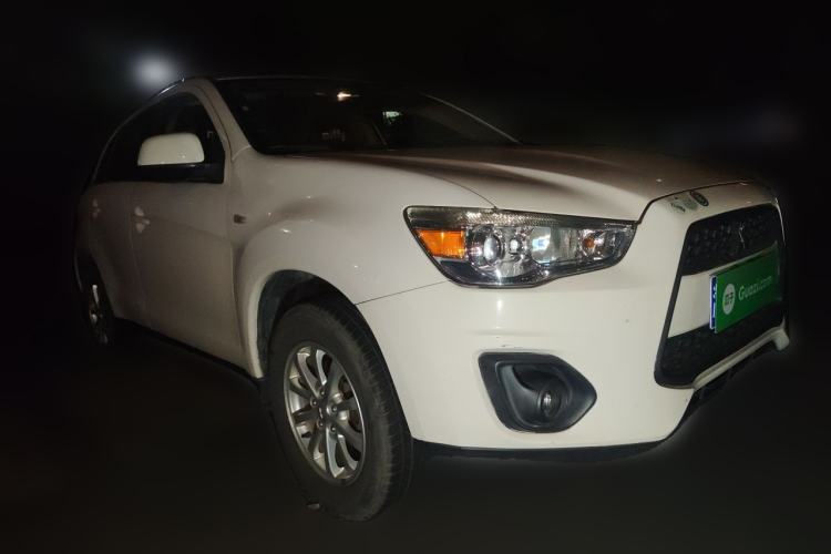 Used Mitsubishi ASX 2013 2.0L Manual Two-Wheel Drive Comfort Edition Front Right 45 Deg