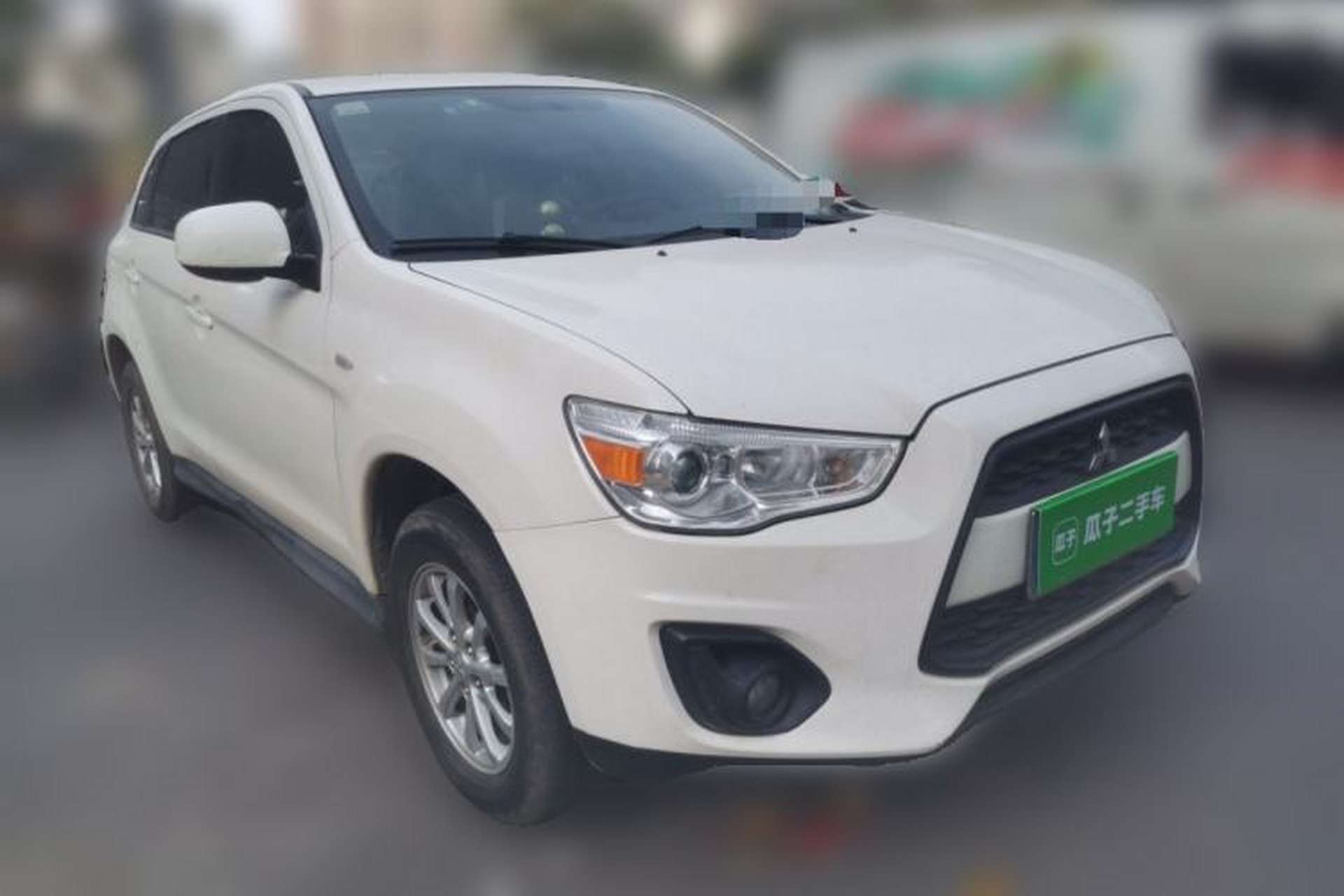 Used Mitsubishi ASX 2013 2.0L CVT Two-Wheel Drive Elite Edition Front Right 45 Deg
