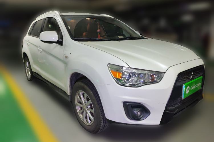 Used Mitsubishi ASX 2013 2.0L Manual Two-Wheel Drive Comfort Edition Front Right 45 Deg