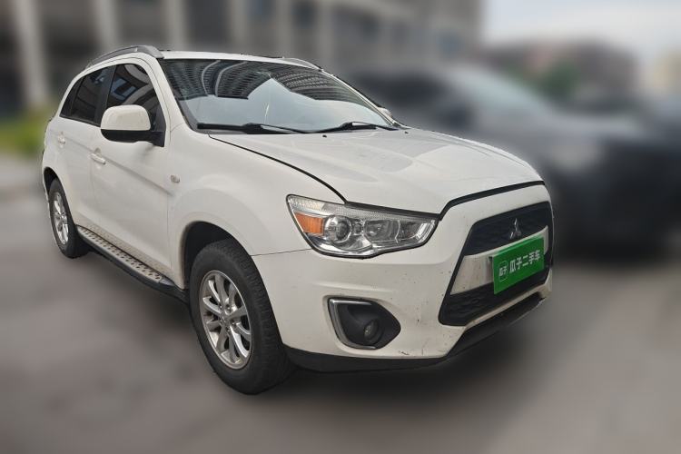 Used Mitsubishi ASX 2013 2.0L Manual Two-Wheel Drive Comfort Edition Front Right 45 Deg
