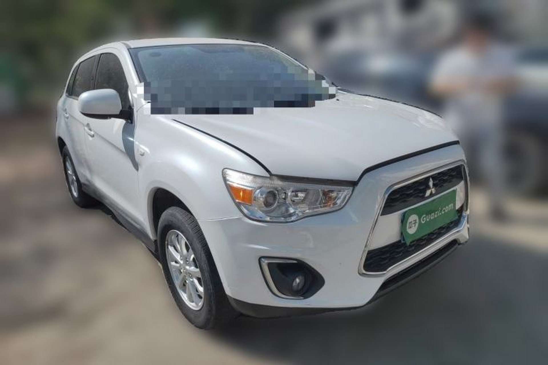 Used Mitsubishi ASX 2013 2.0L CVT Two-Wheel Drive Luxury Edition Front Right 45 Deg
