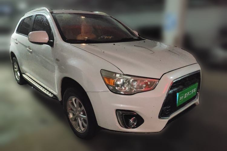 Used Mitsubishi ASX 2013 1.6L Manual Two-Wheel Drive Standard Edition Front Right 45 Deg