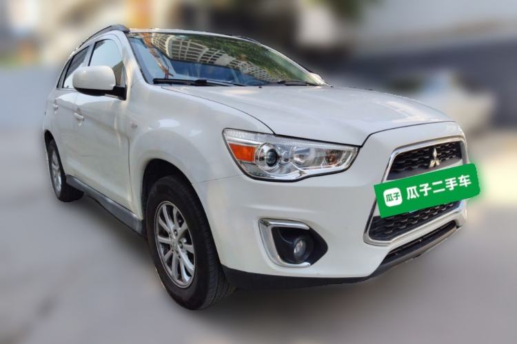 Used Mitsubishi ASX 2013 2.0L Manual Two-Wheel Drive Comfort Edition Front Right 45 Deg