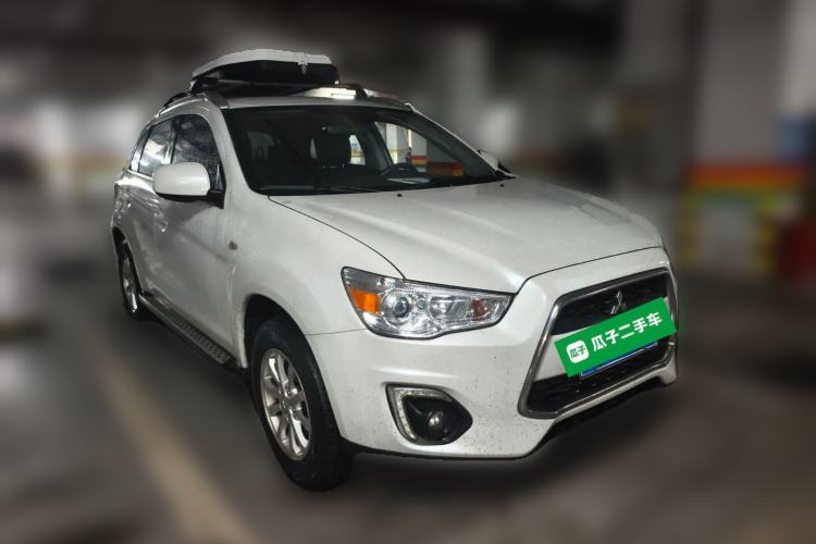 Used Mitsubishi ASX 2013 2.0L CVT Two-Wheel Drive Elite Edition Front Right 45 Deg