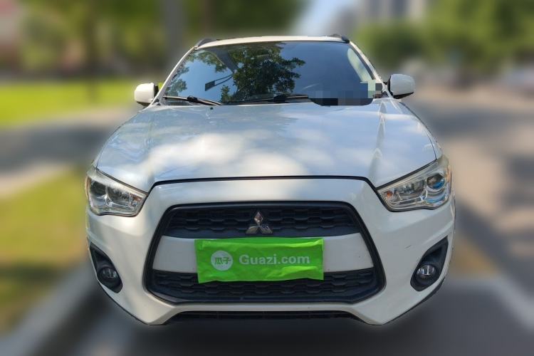 Used Mitsubishi ASX 2013 2.0L CVT Two-Wheel Drive Elite Edition Front