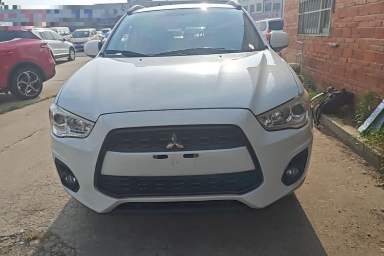 Used Mitsubishi ASX 2013 2.0L CVT Two-Wheel Drive Elite Edition Front