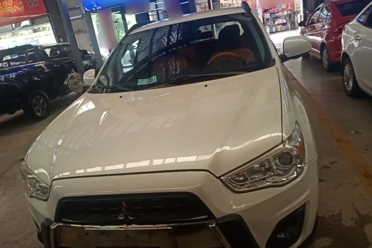 Used Mitsubishi ASX 2013 2.0L CVT Two-Wheel Drive Elite Edition Front