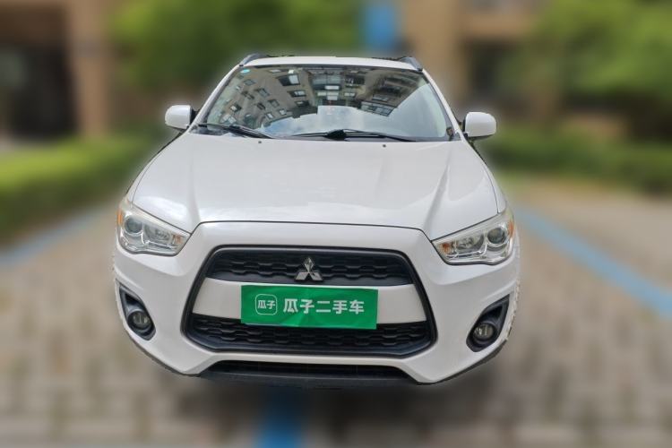 Used Mitsubishi ASX 2013 2.0L CVT Two-Wheel Drive Elite Edition Front