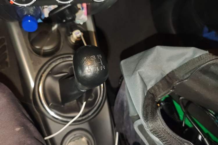 Used Mitsubishi ASX 2013 2.0L Manual Two-Wheel Drive Comfort Edition Gear Lever