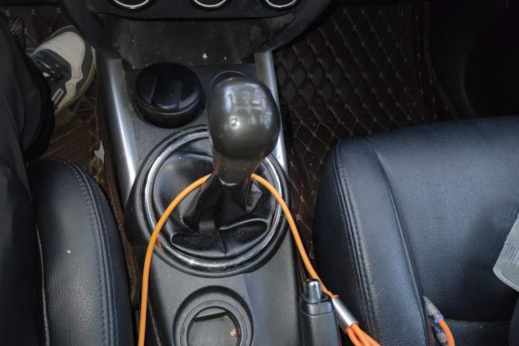 Used Mitsubishi ASX 2013 1.6L Manual Two-Wheel Drive Standard Edition Gear Lever