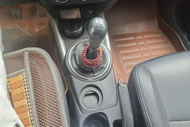 Used Mitsubishi ASX 2013 1.6L Manual Two-Wheel Drive Standard Edition Gear Lever