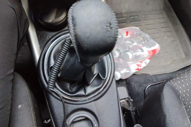 Used Mitsubishi ASX 2013 2.0L Manual Two-Wheel Drive Comfort Edition Gear Lever