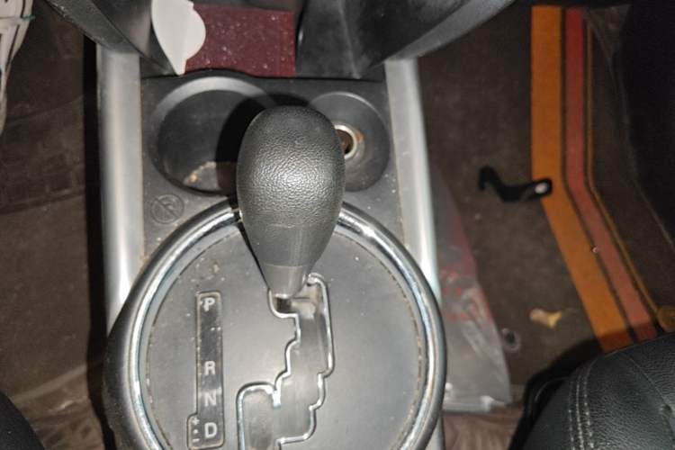 Used Mitsubishi ASX 2013 2.0L CVT Two-Wheel Drive Elite Edition Gear Lever
